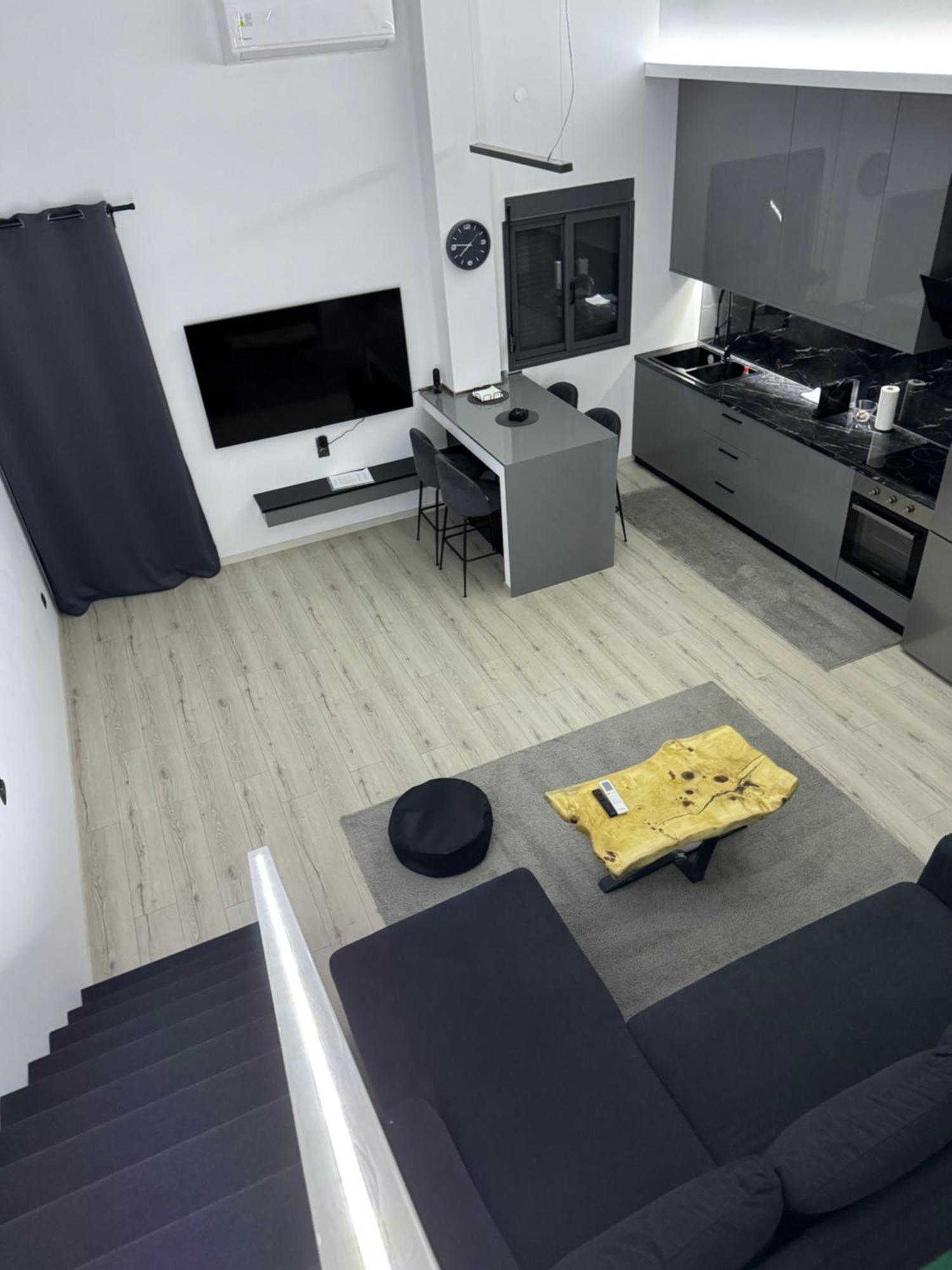 Raphael'S Suites Skg Thessaloniki Exterior photo